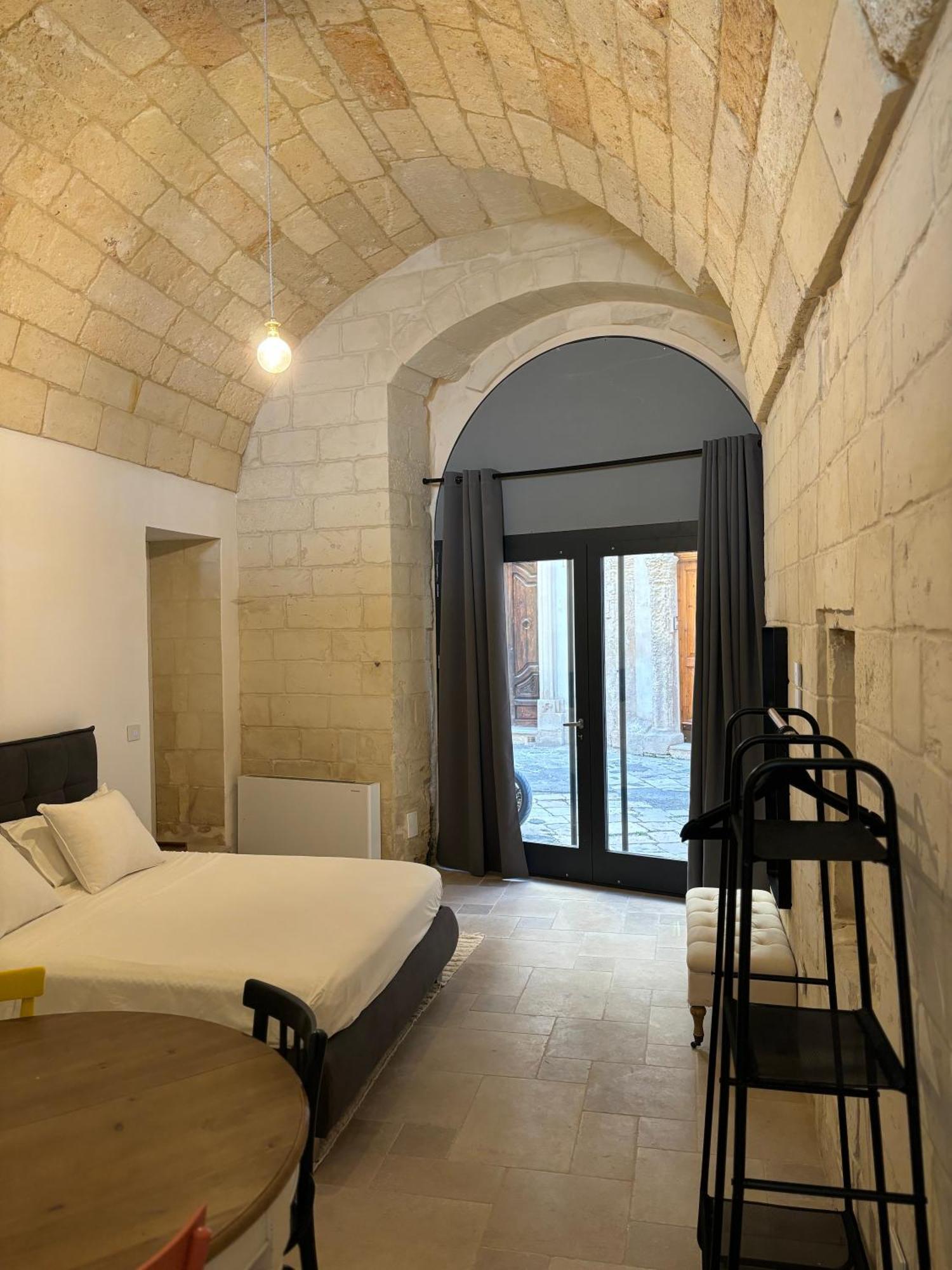 Alora Boutique Suites Lecce Exterior foto