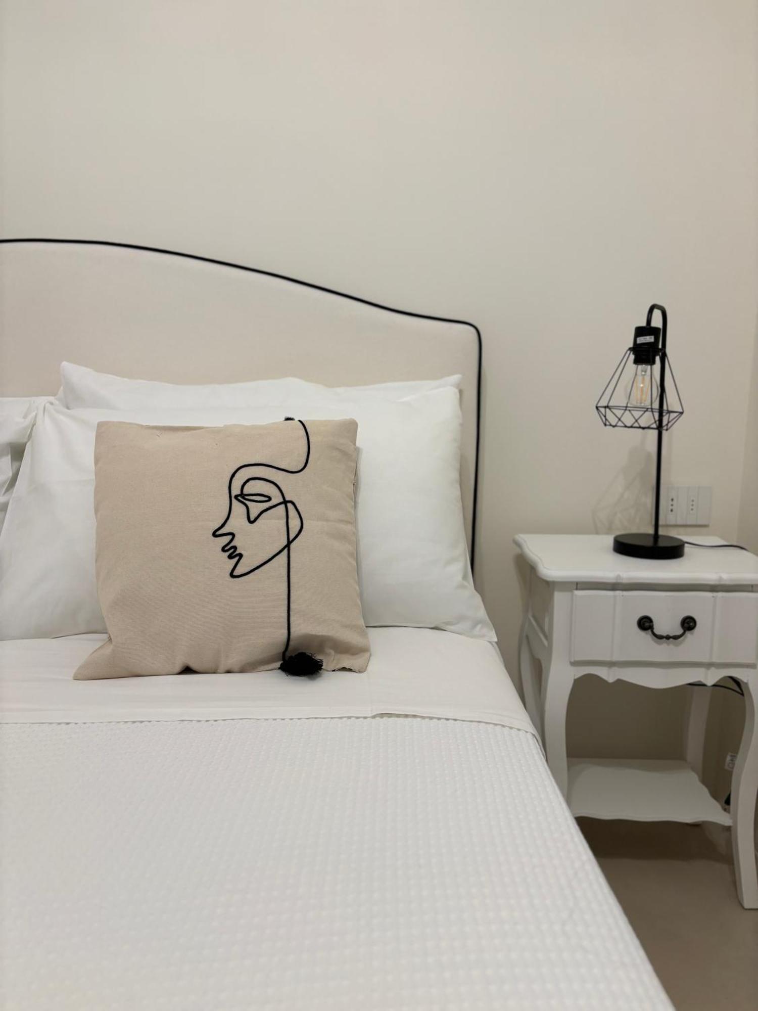 Alora Boutique Suites Lecce Exterior foto